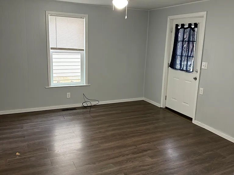 424 Chestnut St — Photo 3