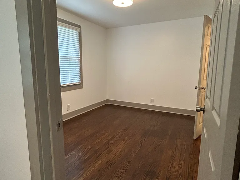 218 McKennell Dr — Photo 9