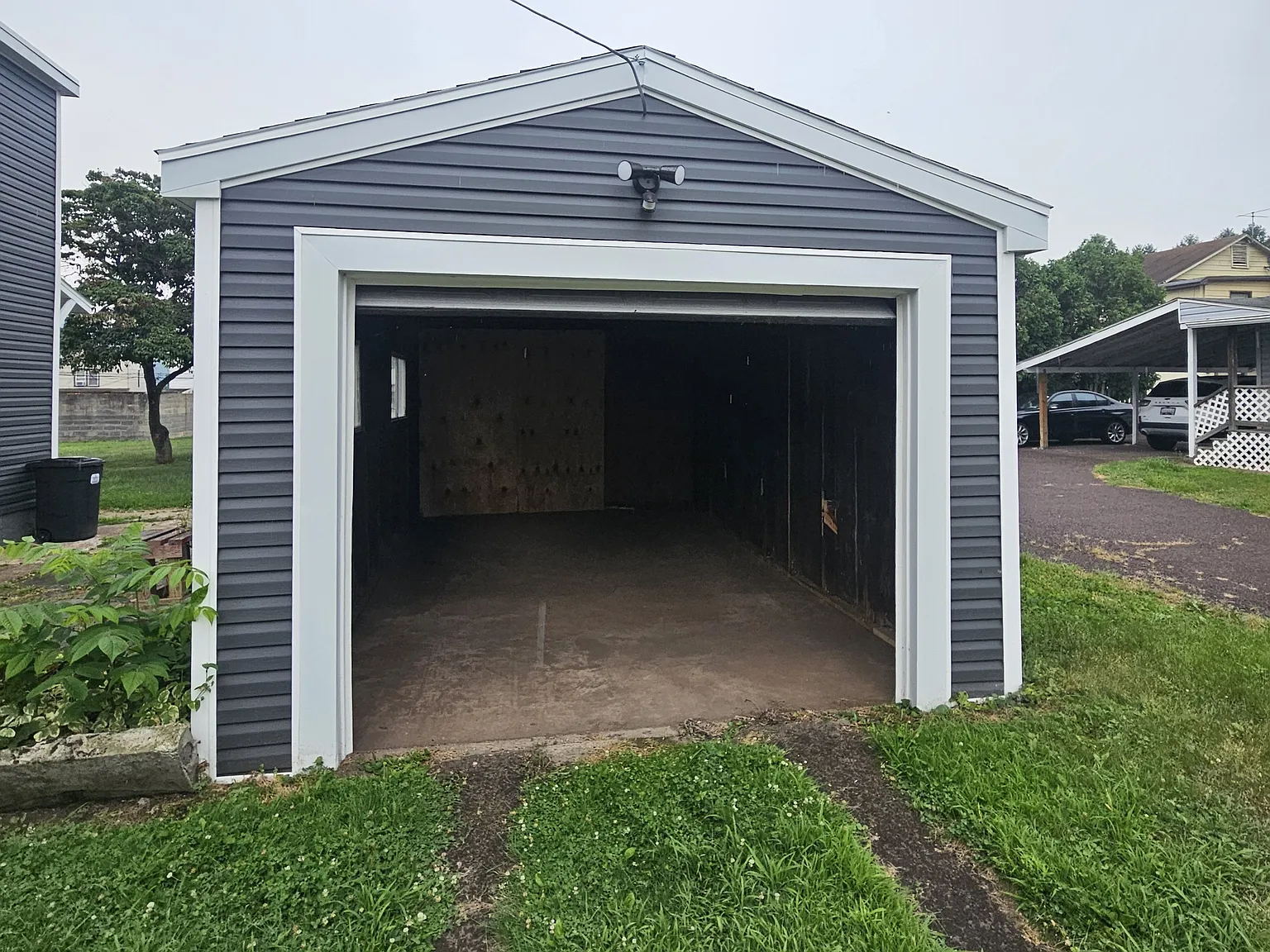 650 Old Berwick Road - Garage - 1 — Photo 2
