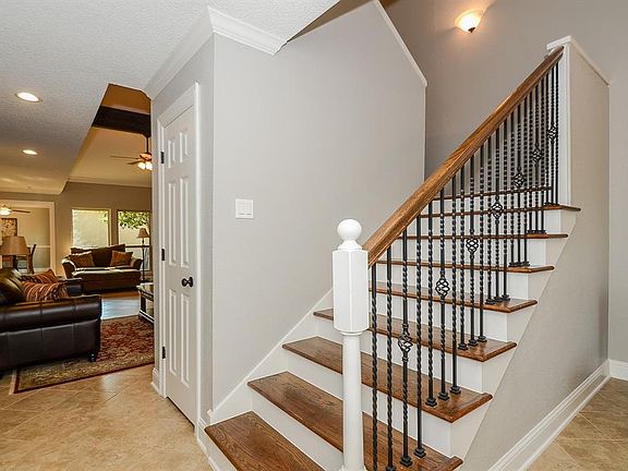 5th image of 5206 Palmetto St