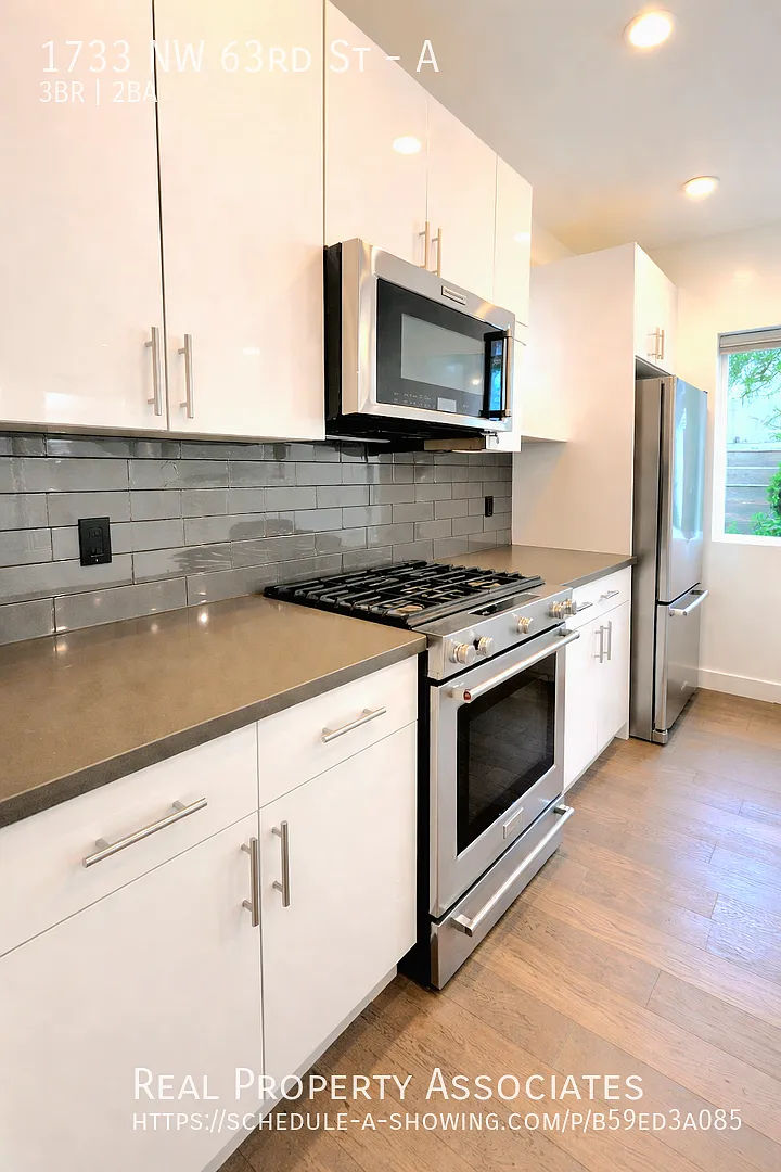 Balalrd Townhouse — Photo 4