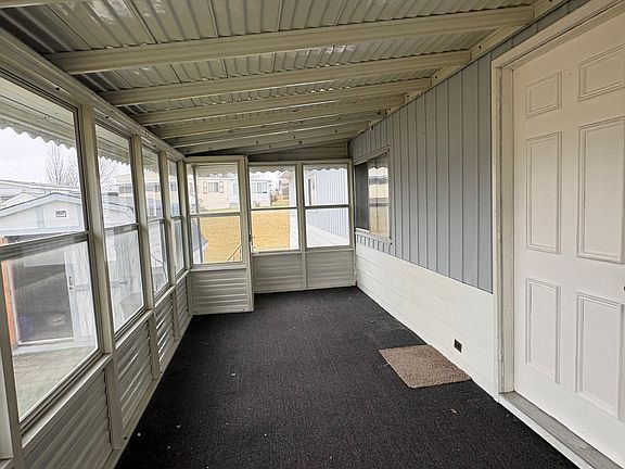 2nd image of 307 Glen Gary Dr #307