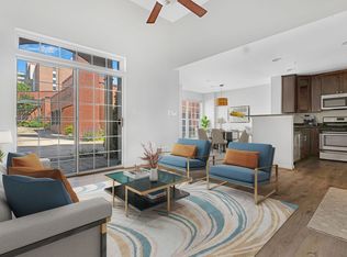 11860 Breton Ct, Reston, VA 20191