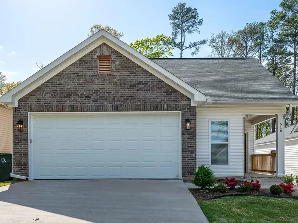 616 Nix Rd, Little Rock, AR 72211