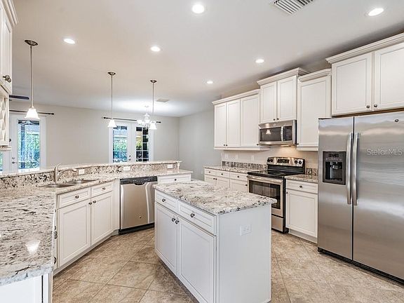 3rd image of 10634 Machrihanish Cir