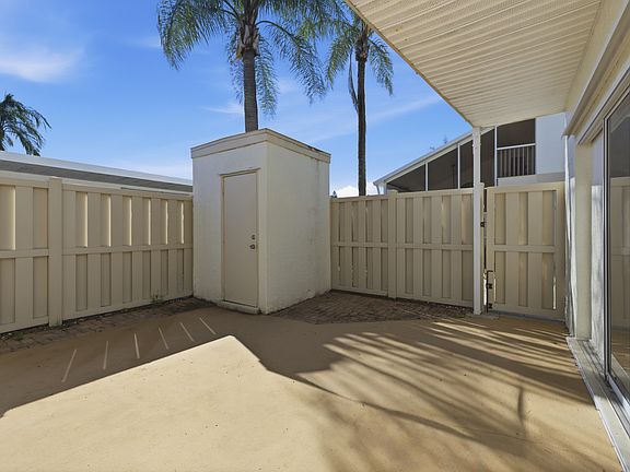 3rd image of 6867 Pentland Way APT 52