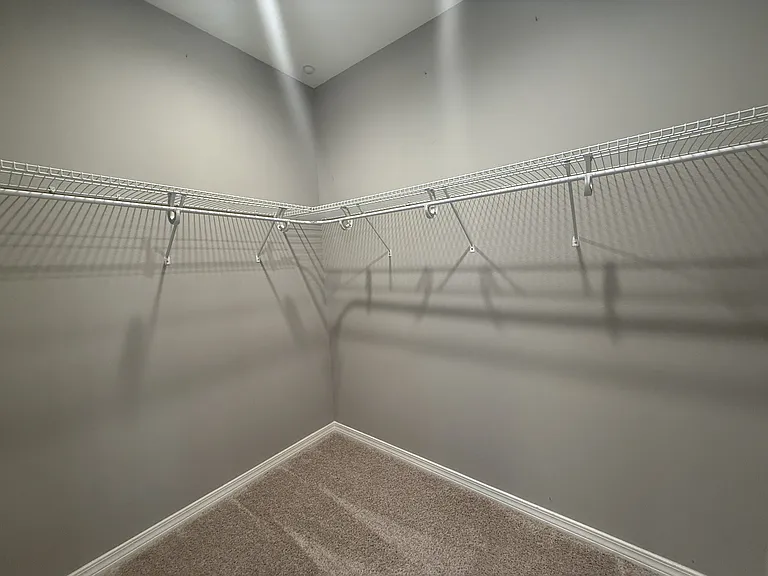 105 Creve Core Dr — Photo 13