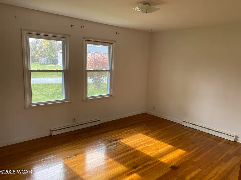 2044 Arcadia Ave — Photo 9