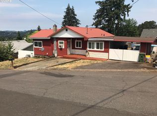 1520 E Taylor Ave, Cottage Grove, OR 97424