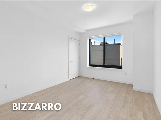 Rented by Bizzarro Agency | media 16