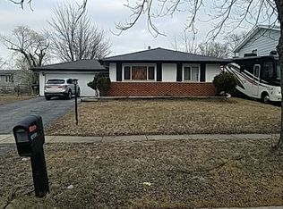 17751 Country Club Ln #L, Country Club Hills, IL