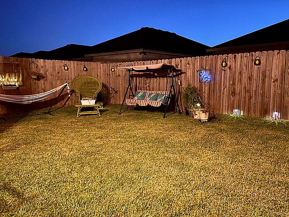 5th image of 3833 Pennine Way