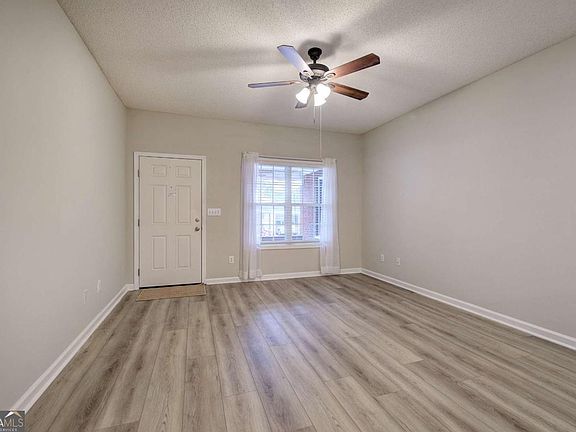 5th image of 150 Old Mill Rd Unit 314