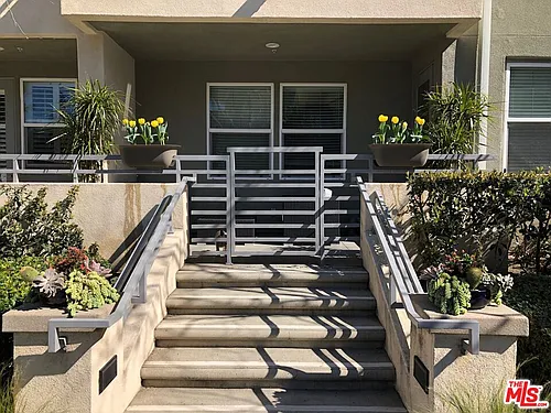 7100 Playa Vista Dr Photo 1