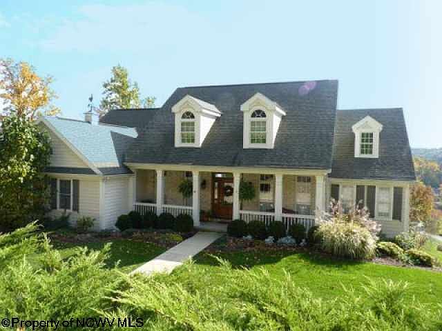 1st image of 4208 Persimmon Woods Dr