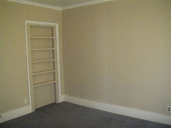 Living Room- 1bdrm
