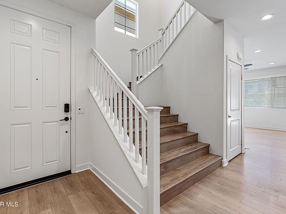 5th image of 23208 W Canterbury Way