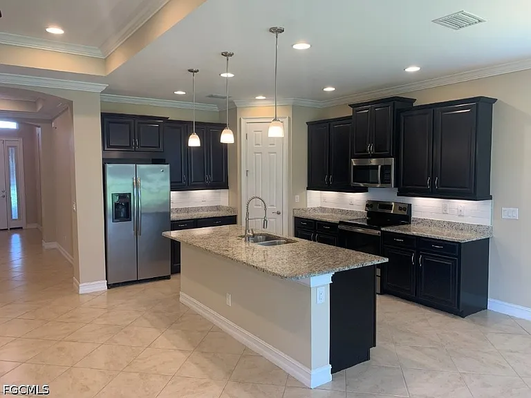13390 Seaside Harbour Dr — Photo 6