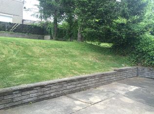 635 Dunster St, Pittsburgh, PA 15226