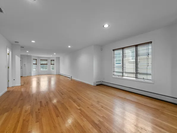 28 Washington Avenue image 4 of 20