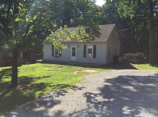 2010 Springfield Dr, Roanoke, VA 24012