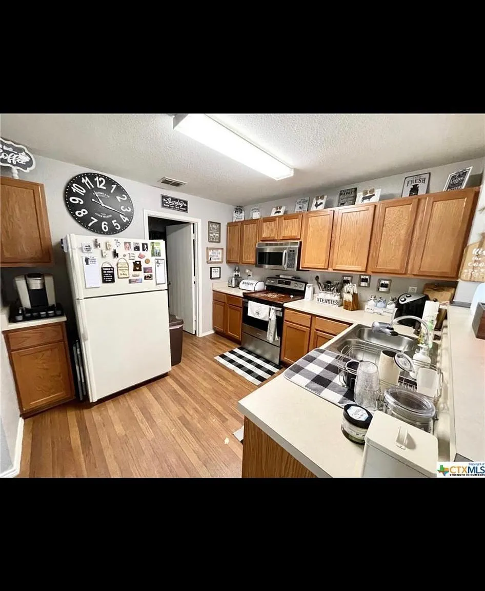 9819 Woodland Pnes — Photo 2