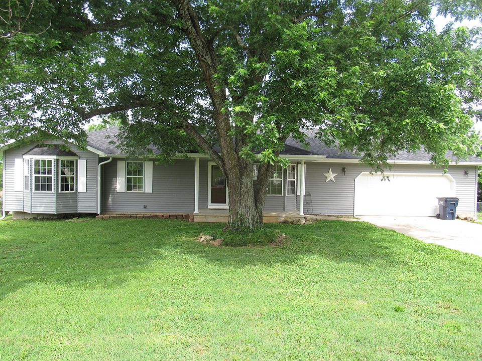 1st image of 547 N Dill Street