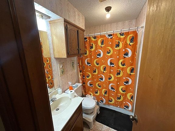 4th image of 3736 Windswest Ct