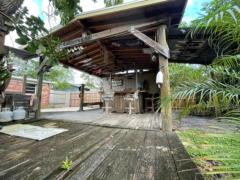 3750 Gull Rd — Photo 4
