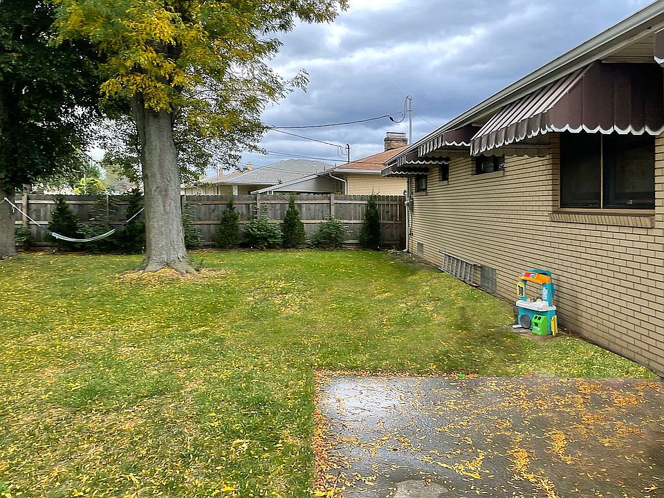 2nd image of 24 Constance Ln