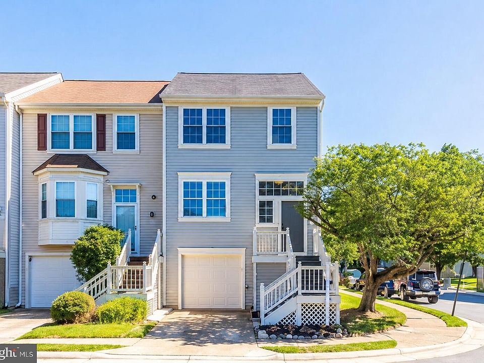 1st image of 217 Frazer Dr