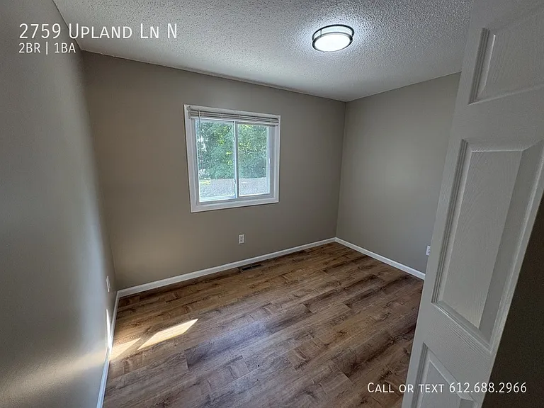 2759 Upland Ln N — Photo 12