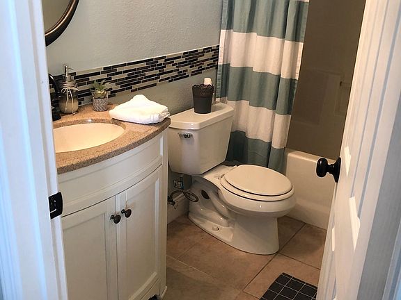 5th image of 3123 Fairmont Dr