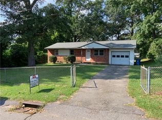 6042 Cornish St, Fayetteville, NC 28314