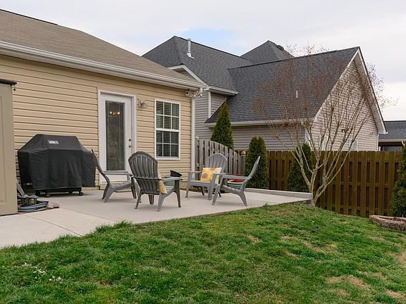 5th image of 8929 Wavetree Dr