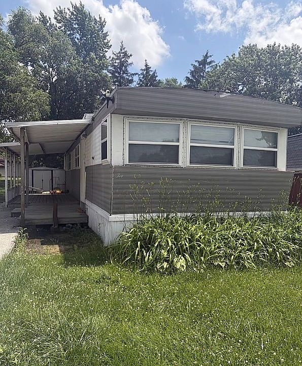 1st image of 2 Arlington Dr