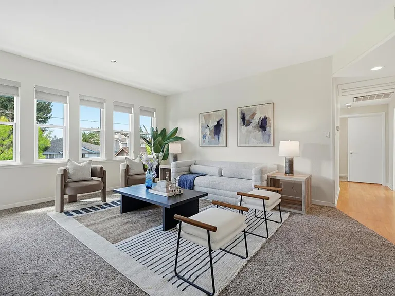1110 Bayswater Ave #303 — Photo 4