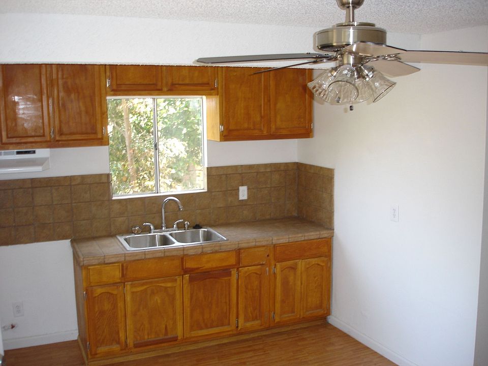 downstairs kitchen