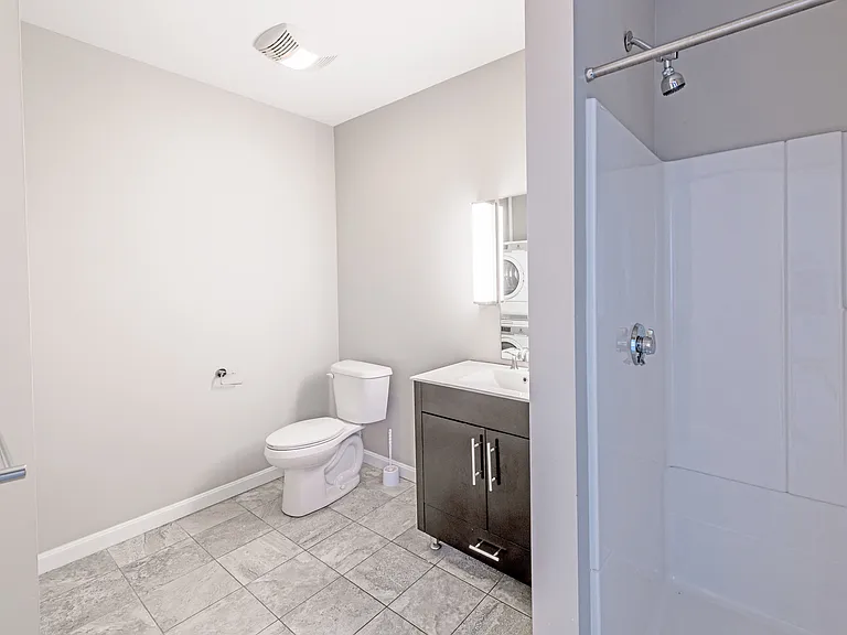 1505 Commonwealth Ave — Photo 50