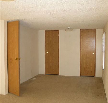 7461 bedroom