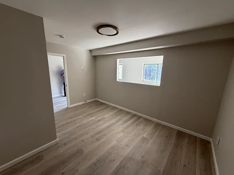 80 Claudia Dr — Photo 12
