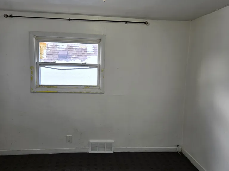 13864 Barclay St #2 — Photo 6