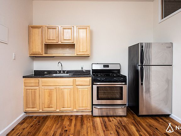 3rd image of 38 Nostrand Ave APT 5