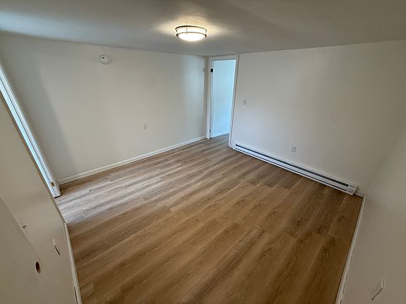 5th image of 47 Jericho Rd #1