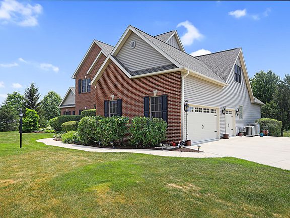 4th image of 1407 Alydar Dr