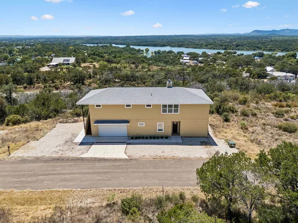 113 War Bonnet Ridge, Kingsland, TX 78639