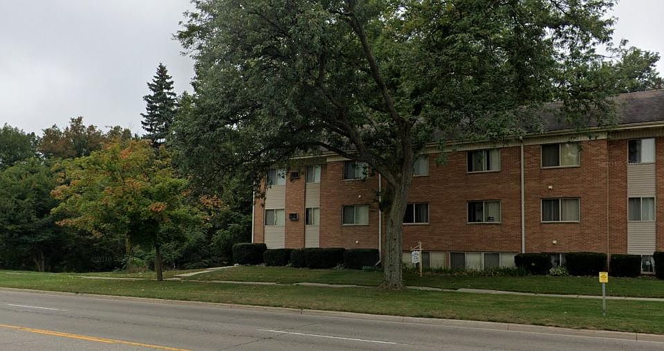 1st image of 3330 S Pennsylvania Ave #3