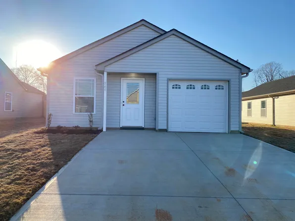 540 Molly Parker Ln, Spartanburg, SC 29301