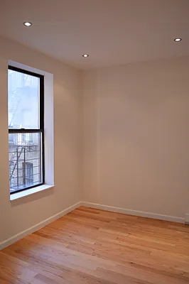 Rented by CoSo Apartments | media 27