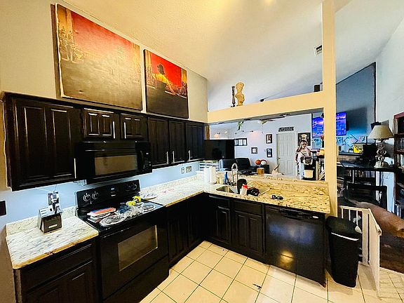 5th image of 10 O Hare Cir